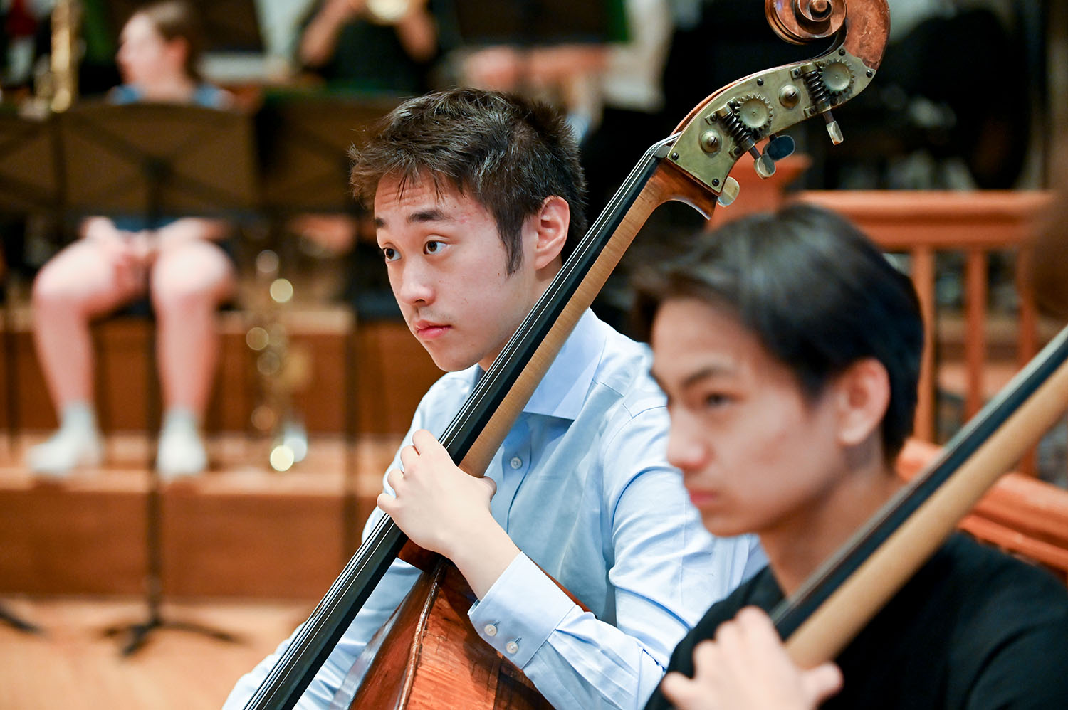 A close up of two cellists from the RCM Junior Department performing