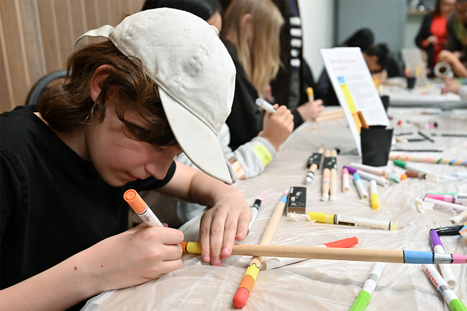 Response.Write(itemNode28356.SelectSingleNode(